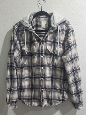 American Eagle Flannel Shacket With Detachable Sherpa Lined Hood